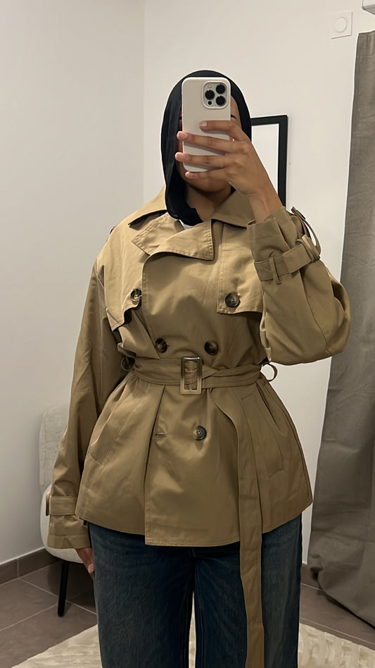 Kaki trench